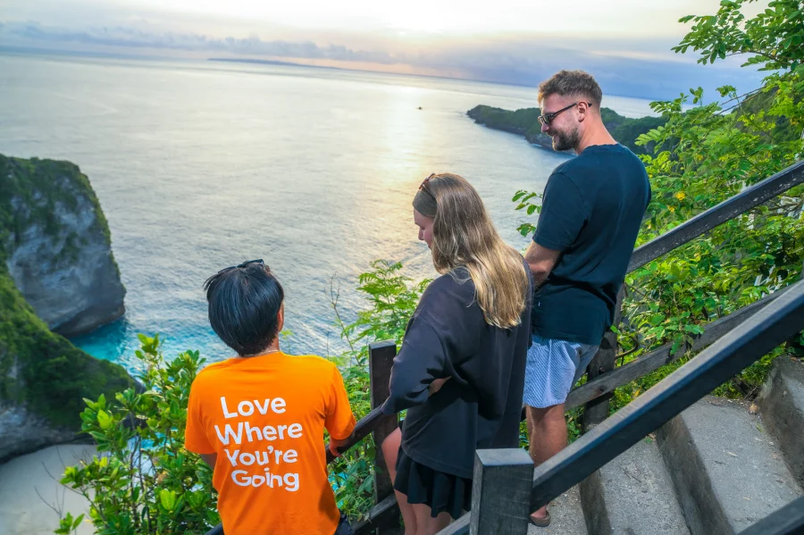 From Lembongan: 3 Spots Manta Bay & Private Land Tour Gallery Image 2