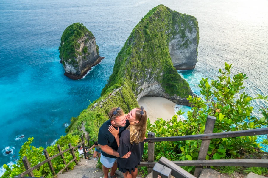From Bali: 2-Day Nusa Penida with Manta Snorkel & Land Tour